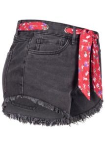 Fotografía profesional de producto para shorts, vaqueros y pantalones. Fotografía de producto de shorts, vaqueros y pantalones